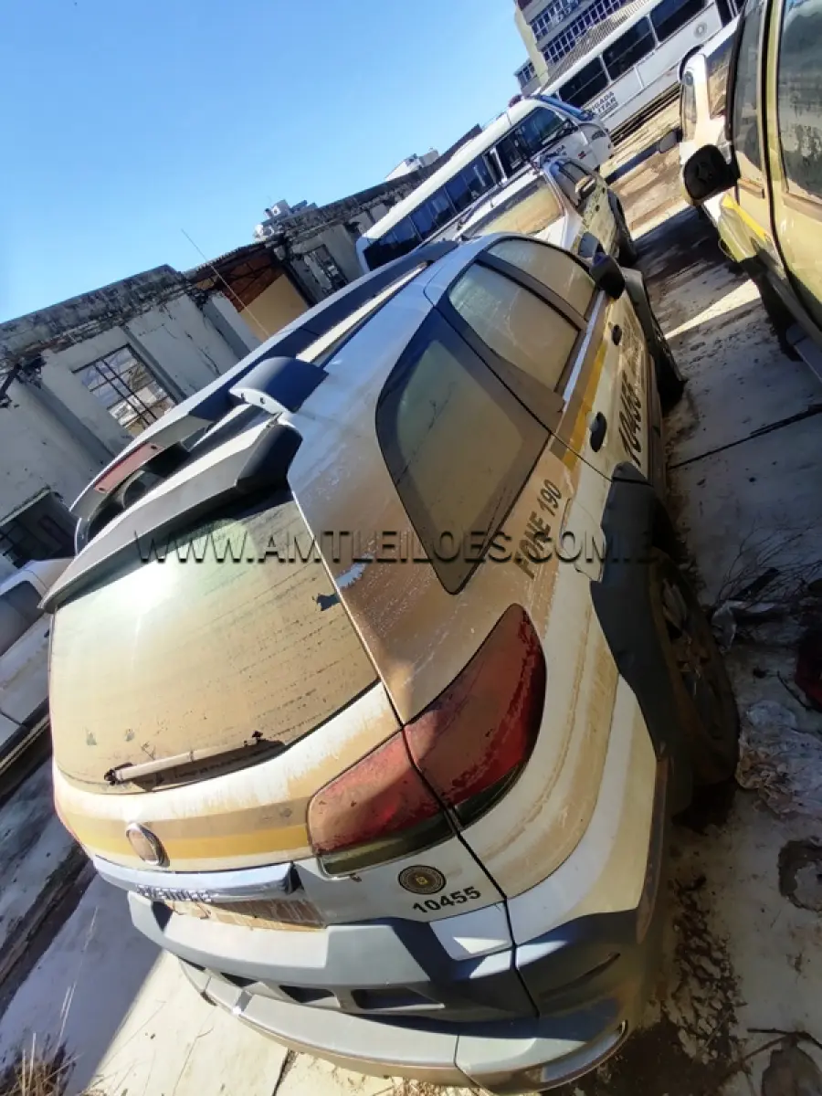 LOTE 097 - FIAT/WEEKEND ADVENTURE, ANO/MODELO: 2014/2015