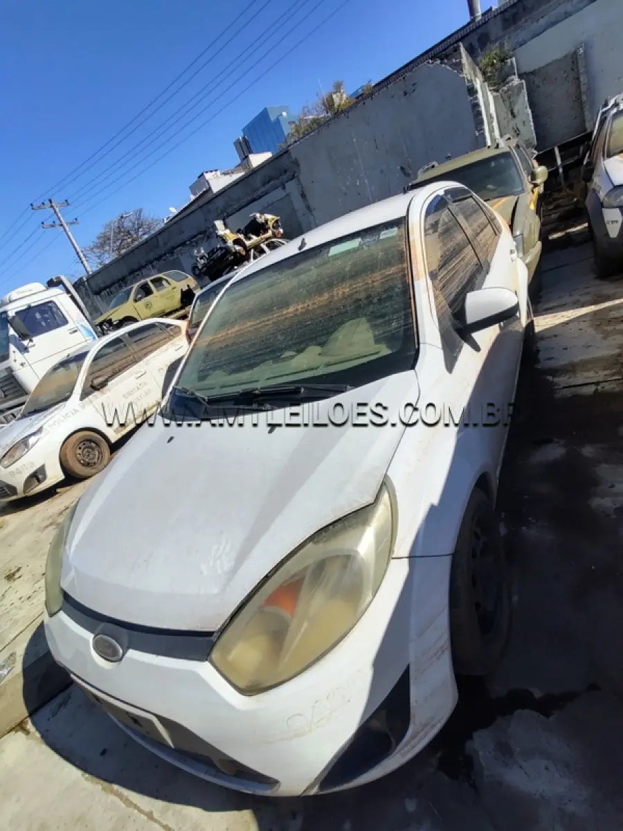 LOTE 093 - FORD/FIESTA SEDAN 1.6 FLEX, ANO/MODELO: 2013/2014