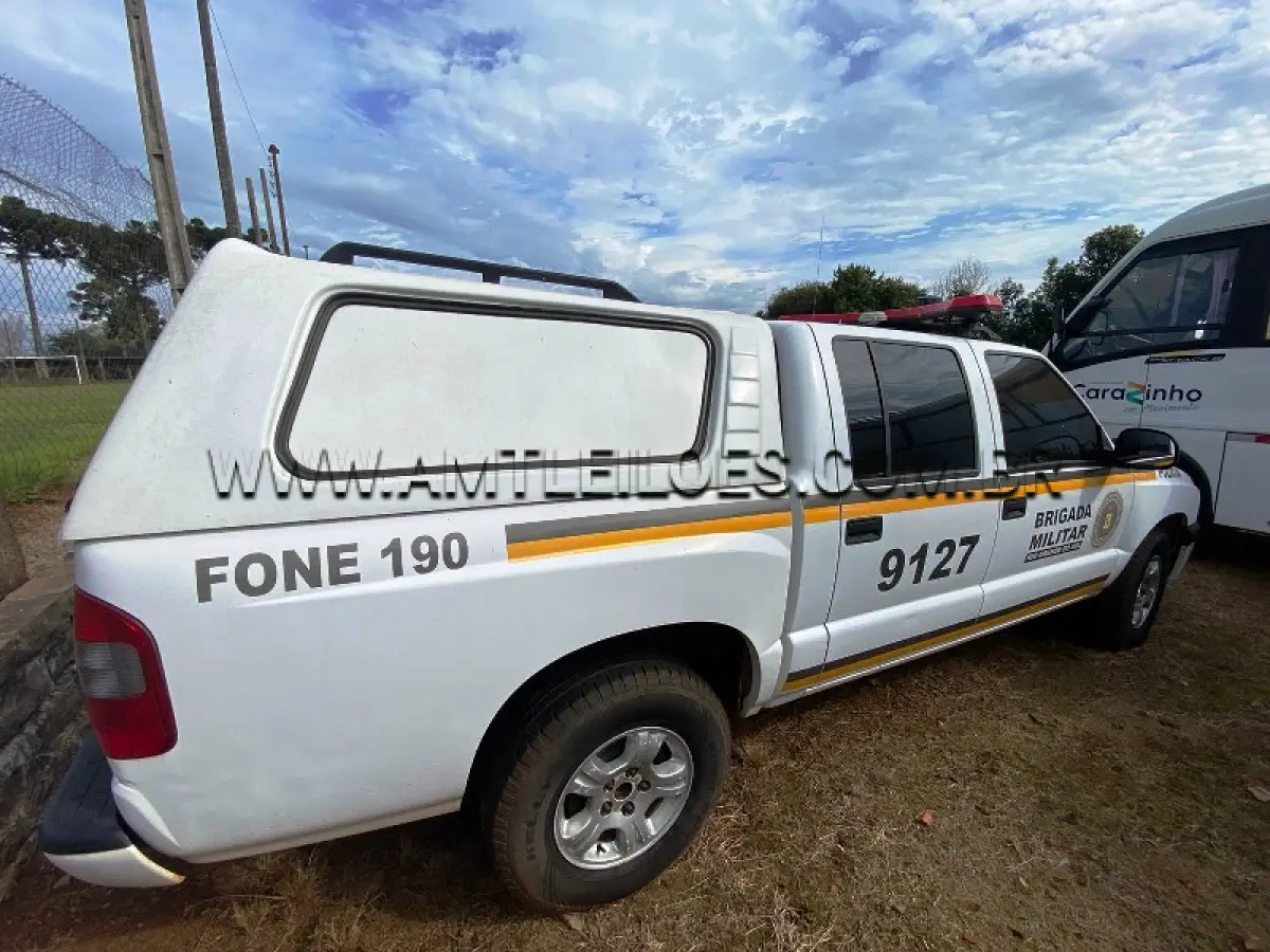LOTE 032 - GM/S10 2.8 D 4X4, ANO/MODELO: 2002/2003
