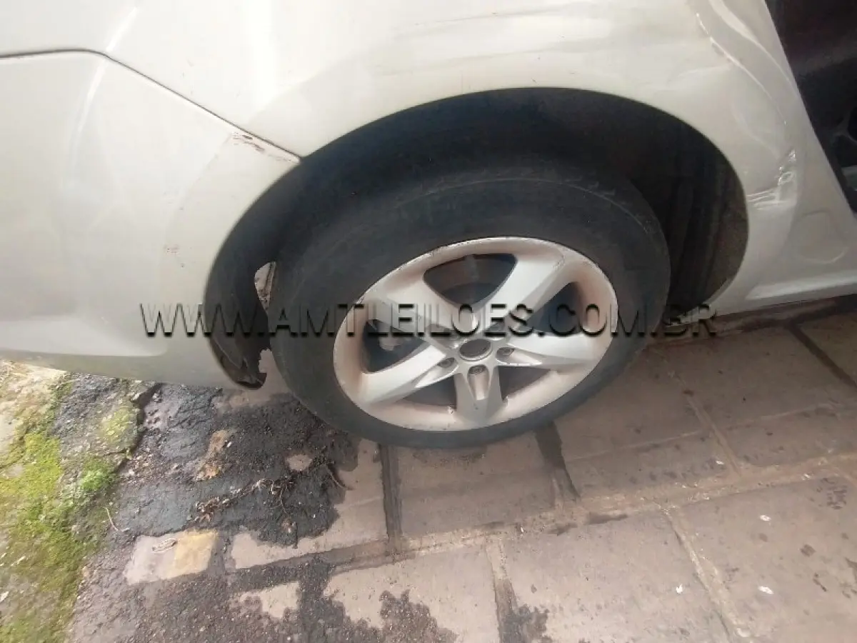 LOTE 090 - I/FORD FOCUS 2L FC FLEX, ANO/MODELO: 2010/2011