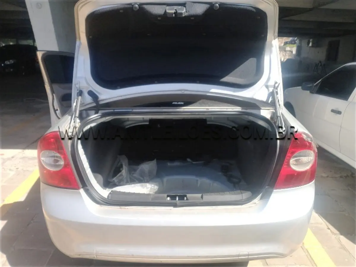 LOTE 098 - I/FORD FOCUS 2L FC FLEX, ANO/MODELO: 2010/2011