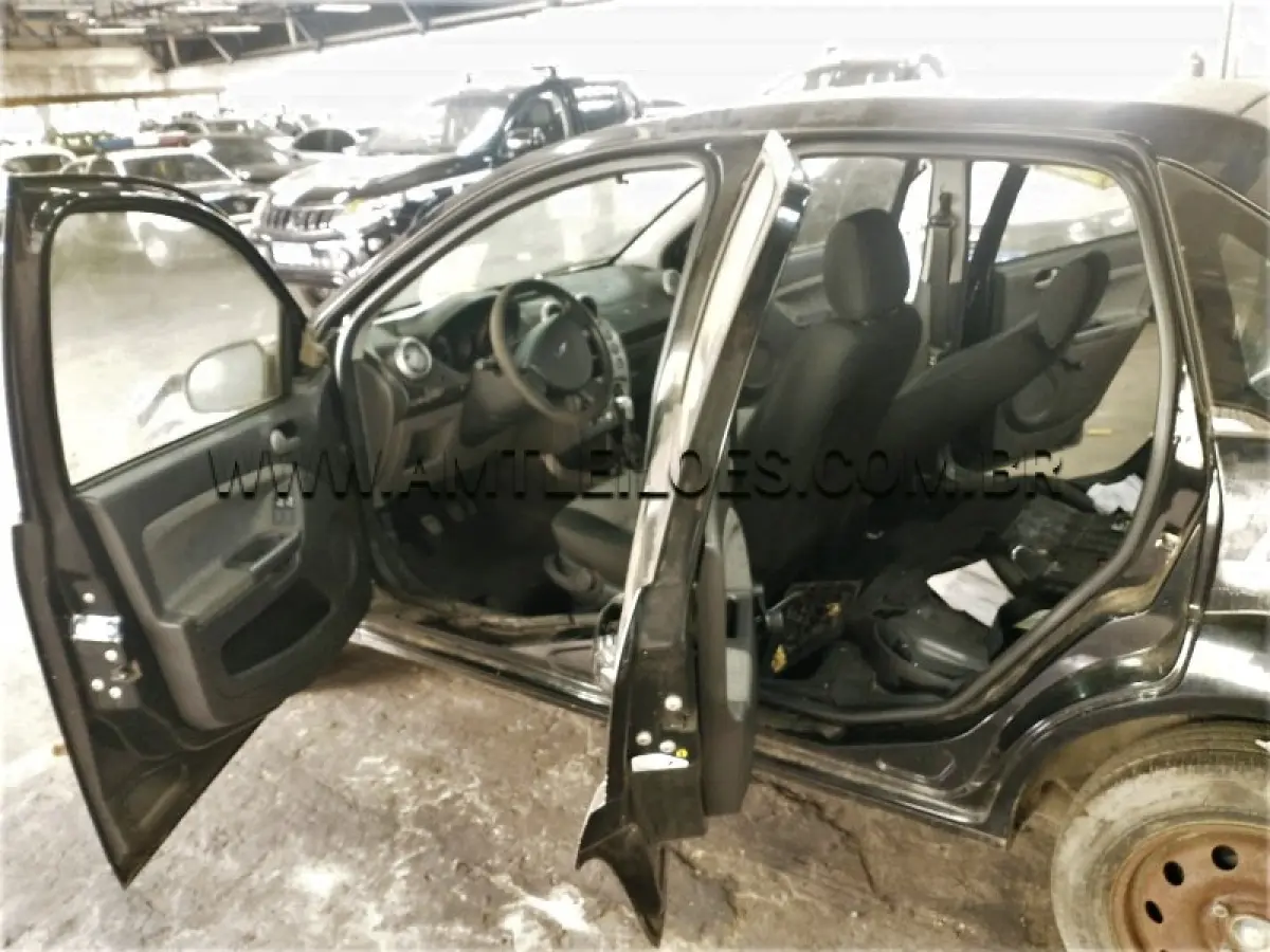 LOTE 083 - FORD/FIESTA SEDAN 1.6 FLEX, ANO/MODELO: 2012/2013