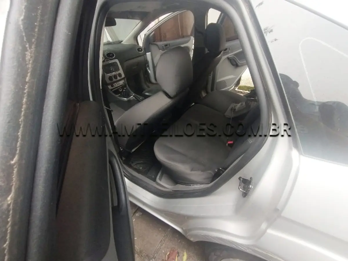 LOTE 090 - I/FORD FOCUS 2L FC FLEX, ANO/MODELO: 2010/2011