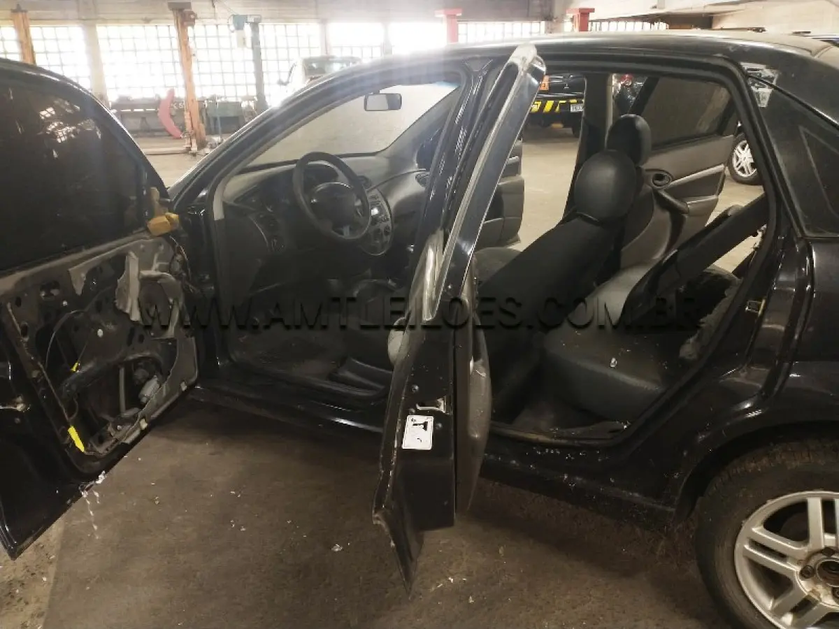 LOTE 100 - I/FORD FOCUS 2.0L FC, ANO/MODELO: 2008/2008