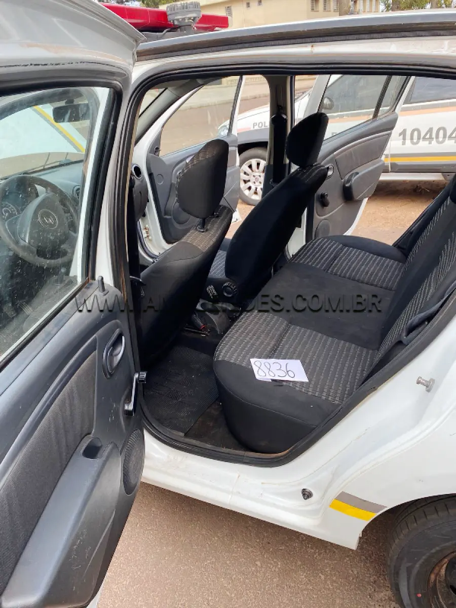 LOTE 031 - RENAULT/SANDERO EXP 16HP, ANO/MODELO: 2013/2013