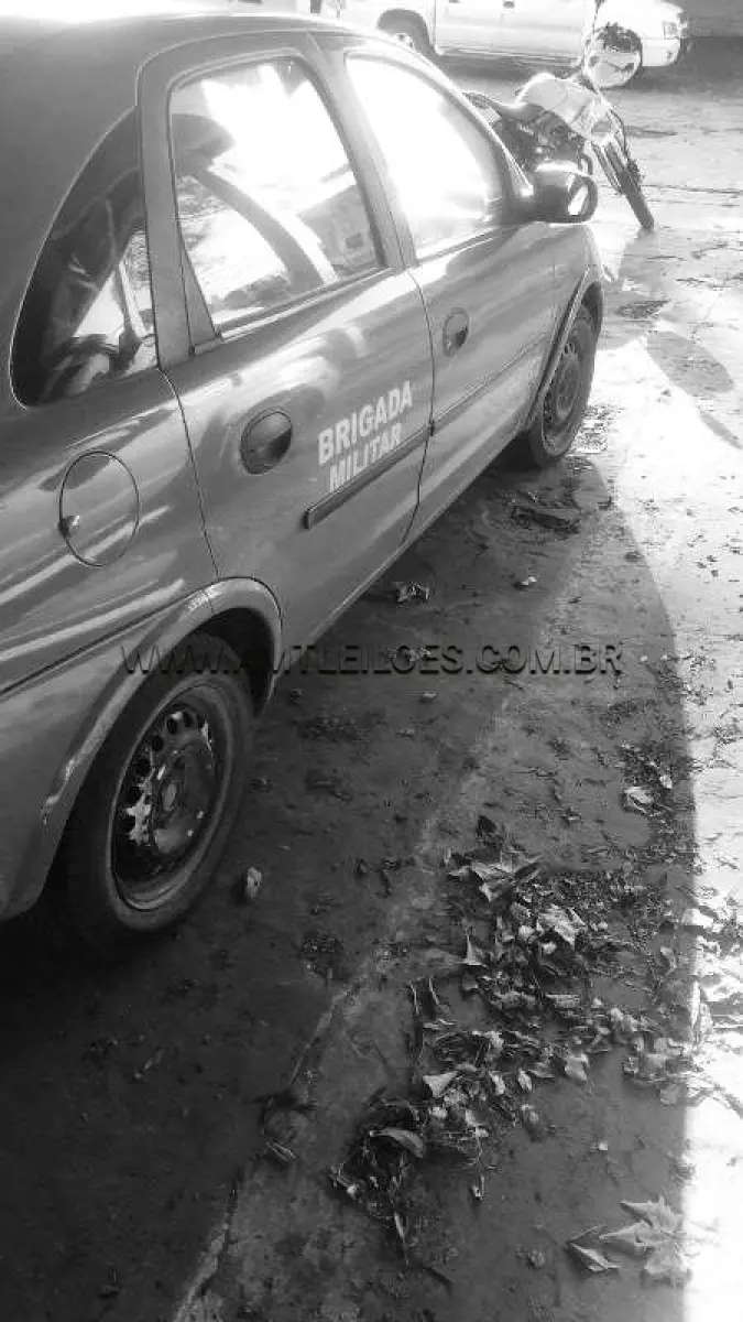 LOTE 164 - GM/CORSA SEDAN, ANO/MODELO: 2003/2004