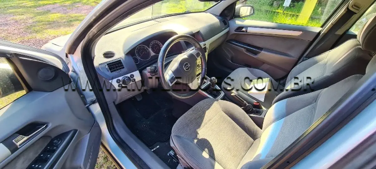 LOTE 117 - GM/VECTRA SEDAN ELEGANCE, ANO/MODELO: 2010/2011