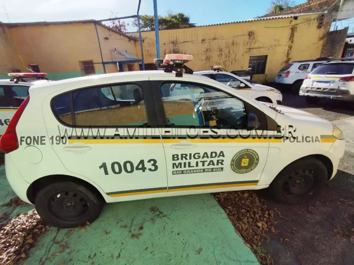 LOTE 186 - FIAT/PALIO ESSENCE 1.6, ANO/MODELO: 2014/2015