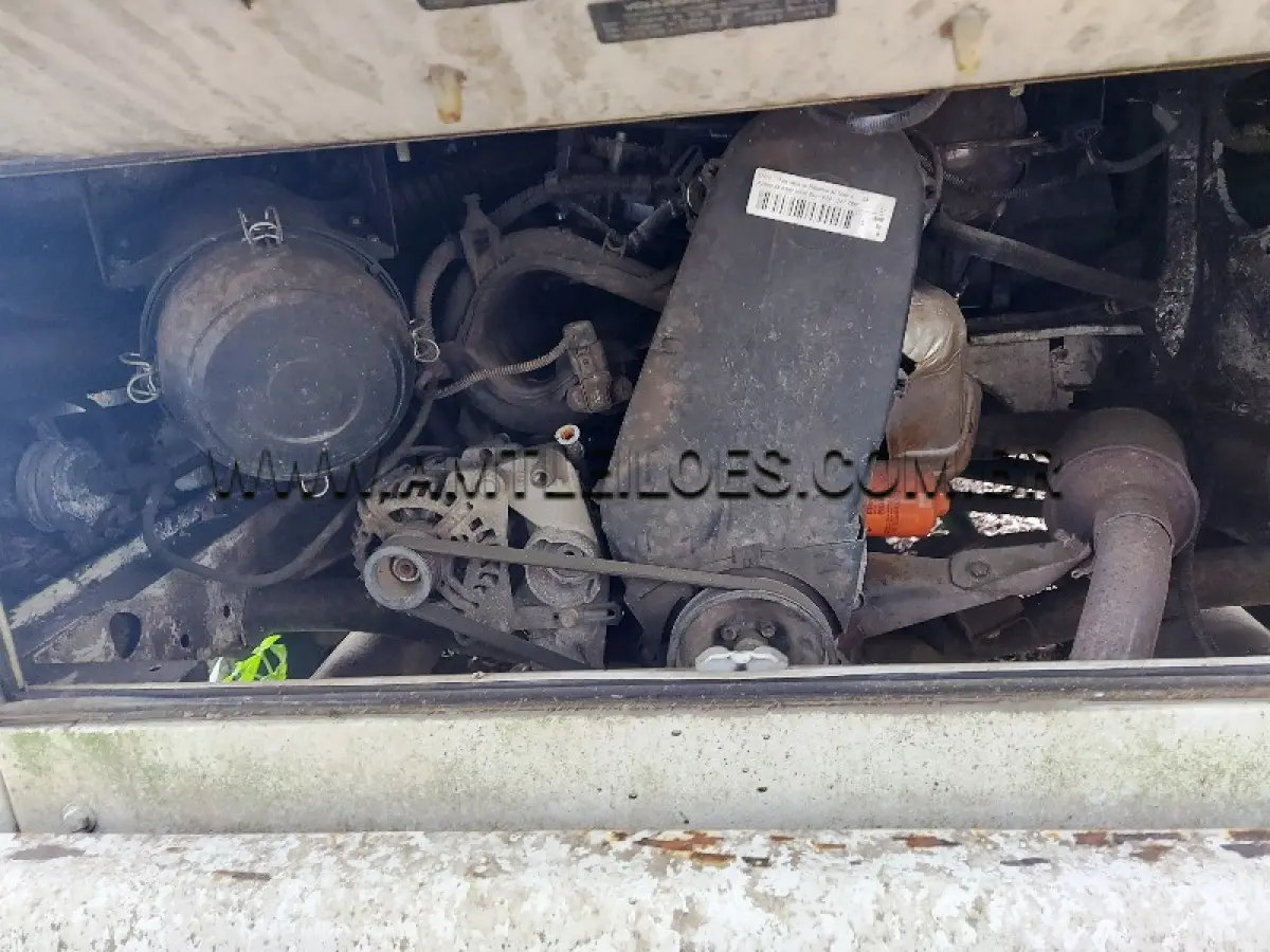 LOTE 141 - VW/KOMBI, ANO/MODELO: 2009/2010
