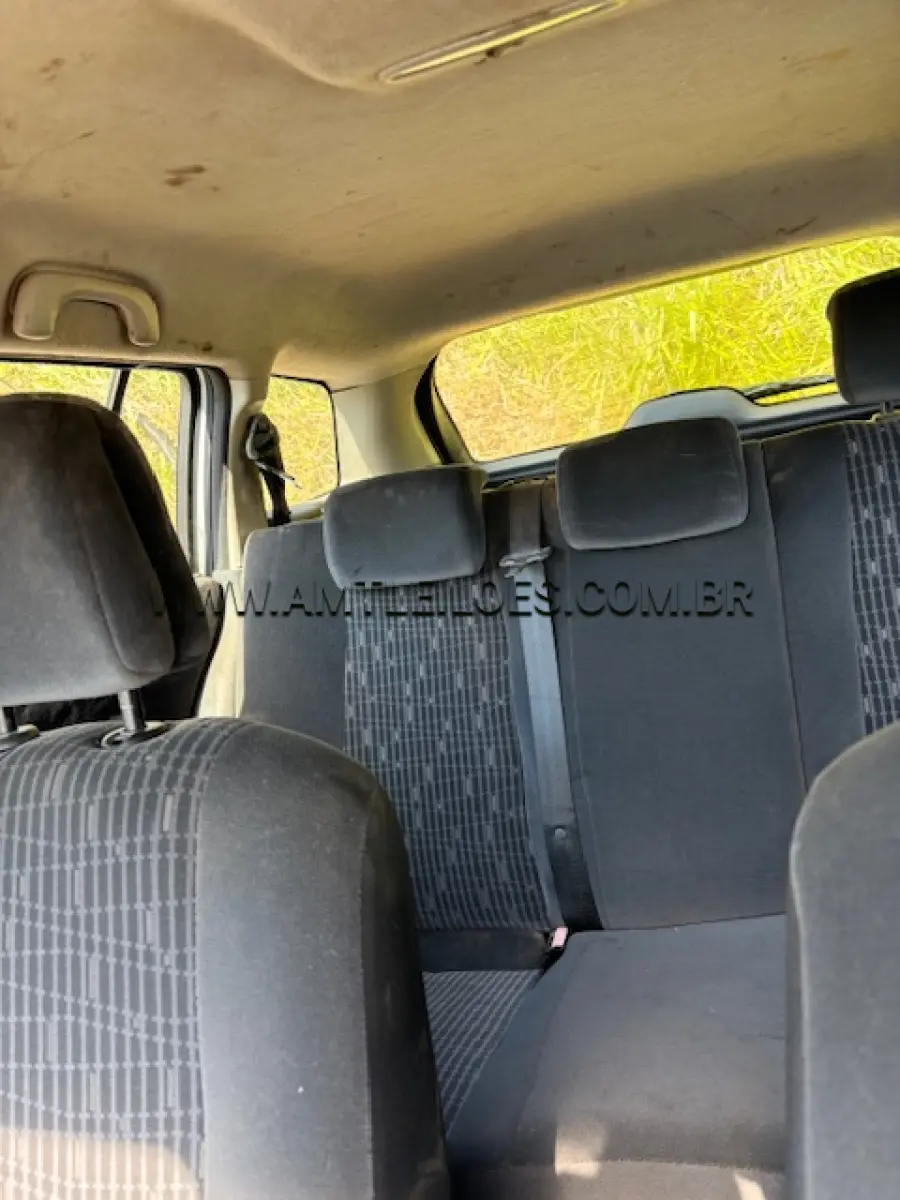 LOTE 017 - RENAULT / MEGANE QTDYN 16,  PLACA: ITB 7424, ANO/MODELO: 2012/2013.