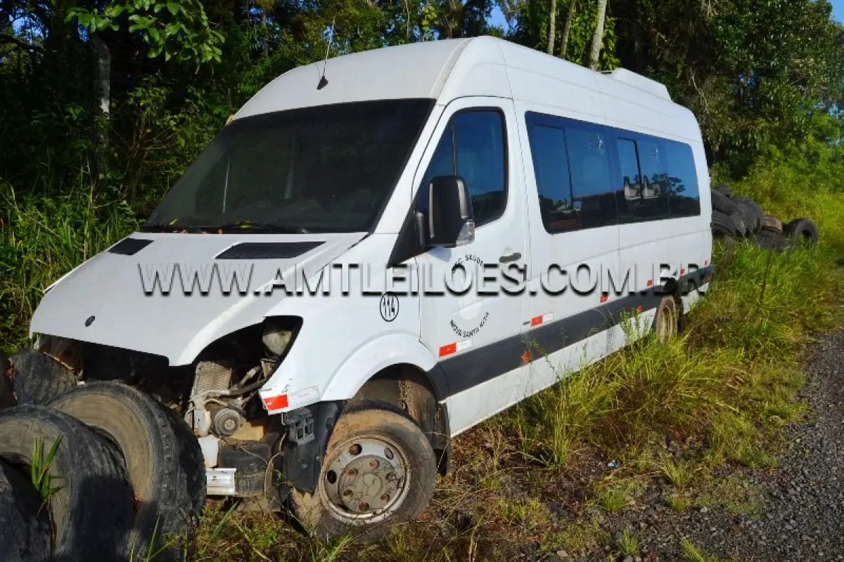 LOTE 019