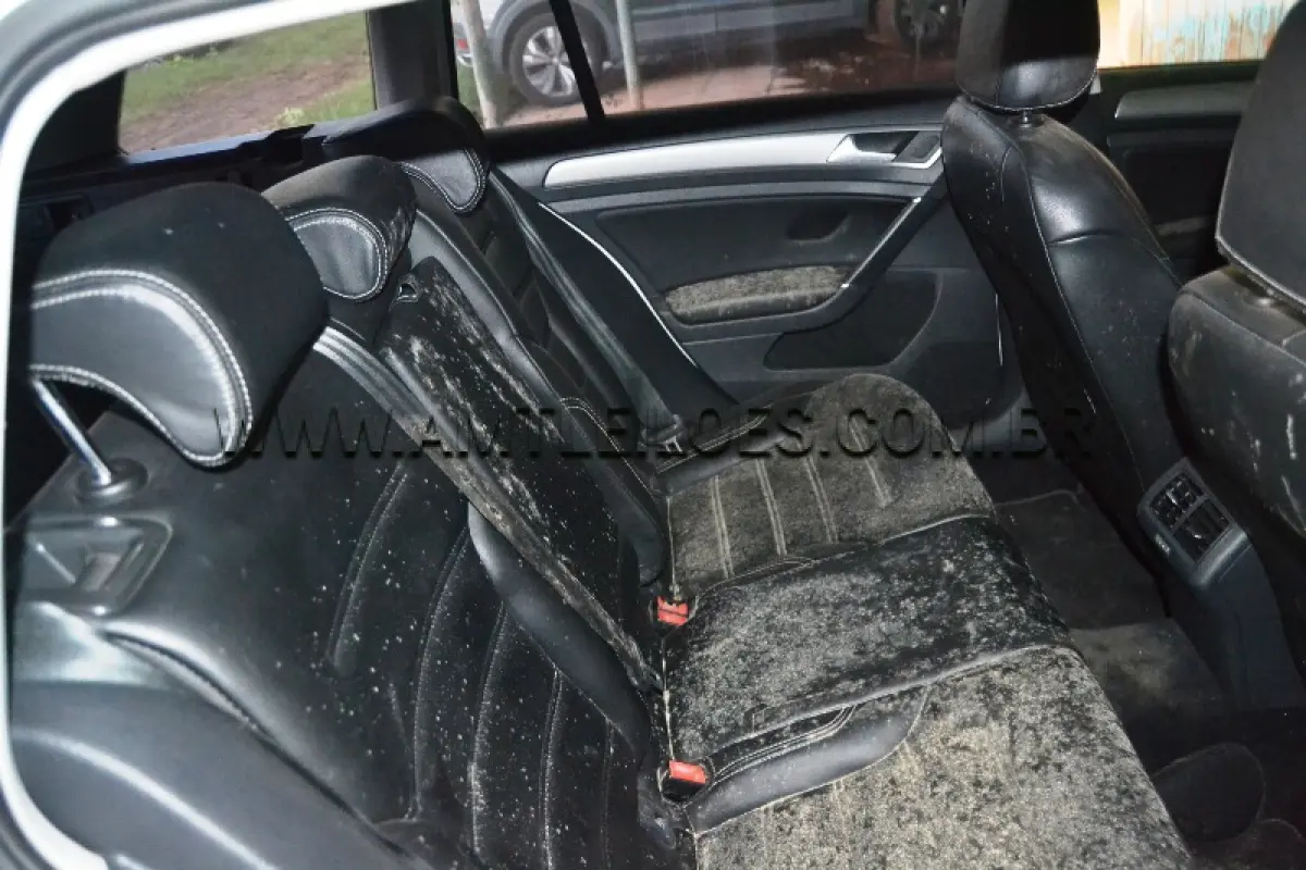 LOTE 009 - Marca: I / Modelo: VW  GOLF VARIANT CL AA, Placa: QKH6I62, Ano / Modelo: 2016 .