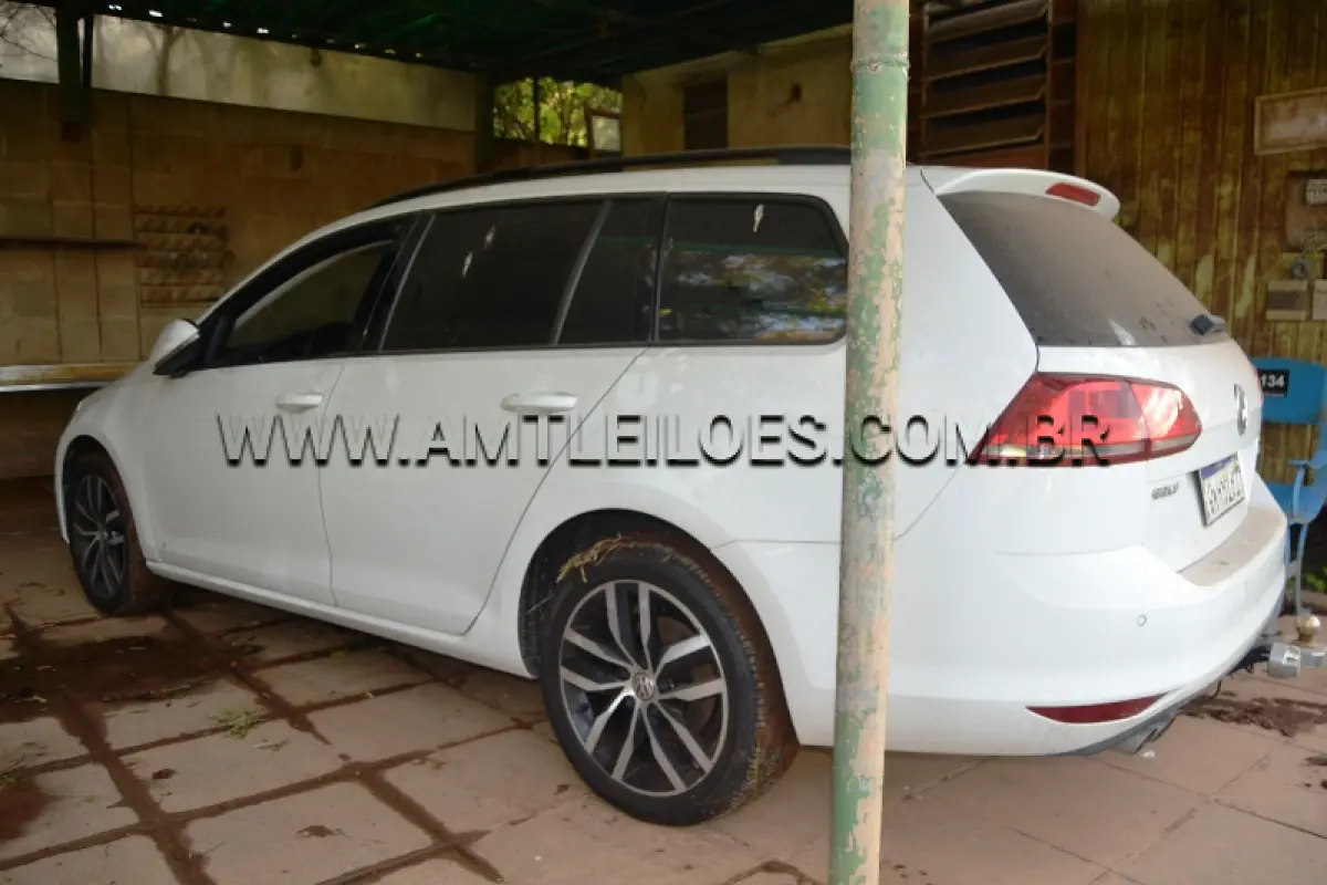 LOTE 009 - Marca: I / Modelo: VW  GOLF VARIANT CL AA, Placa: QKH6I62, Ano / Modelo: 2016 .