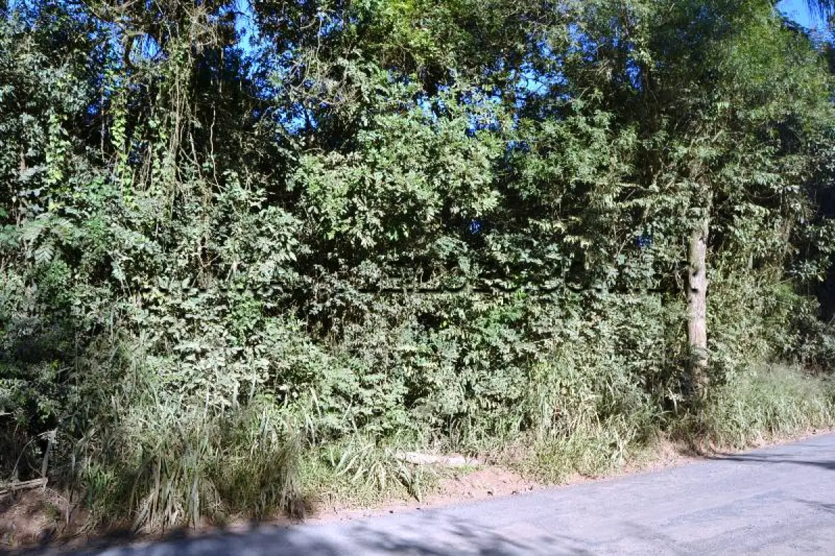 LOTE 004 - TERRENO com Área Superficial 5.486,32 m², Matrícula Nº 87.861 Estrada Maria Conceição Fraga, Bairro Centro.