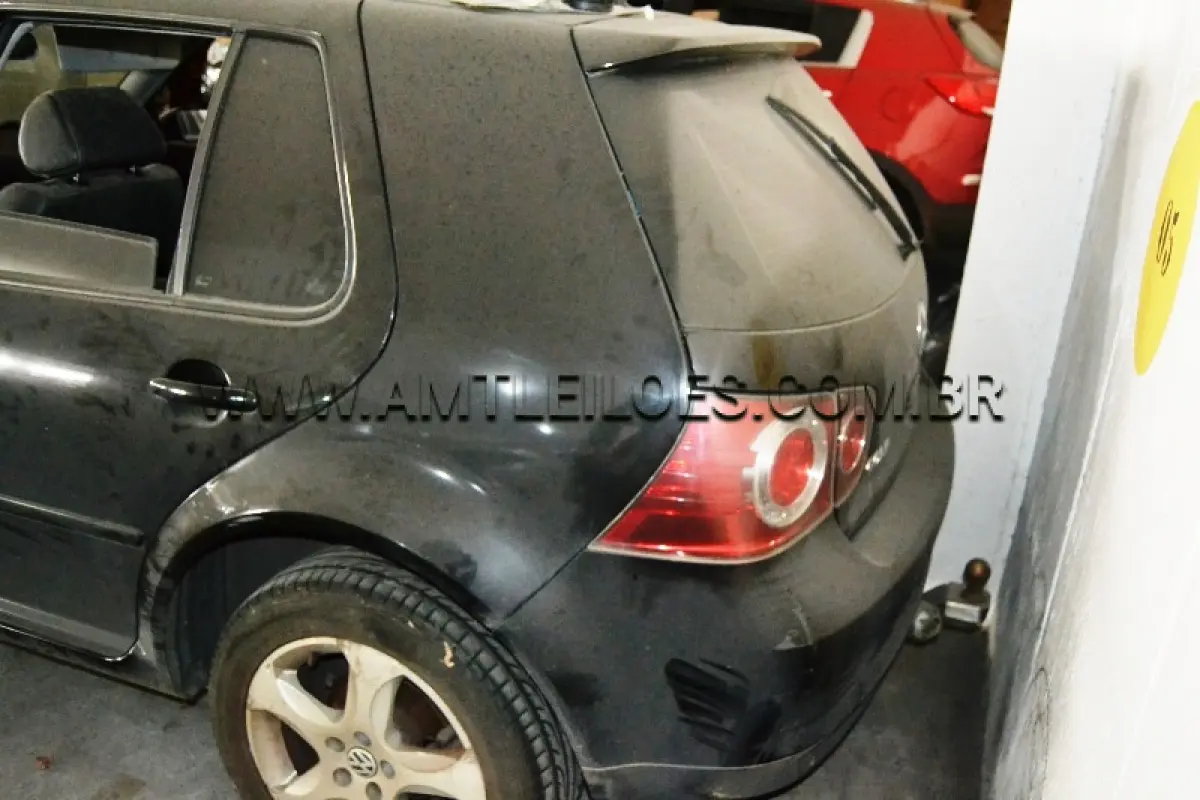 LOTE 003 - Marca: VW / Modelo: GOLF 1.6 TECH, Placa: IPN4100,  Ano/Modelo: 2008.