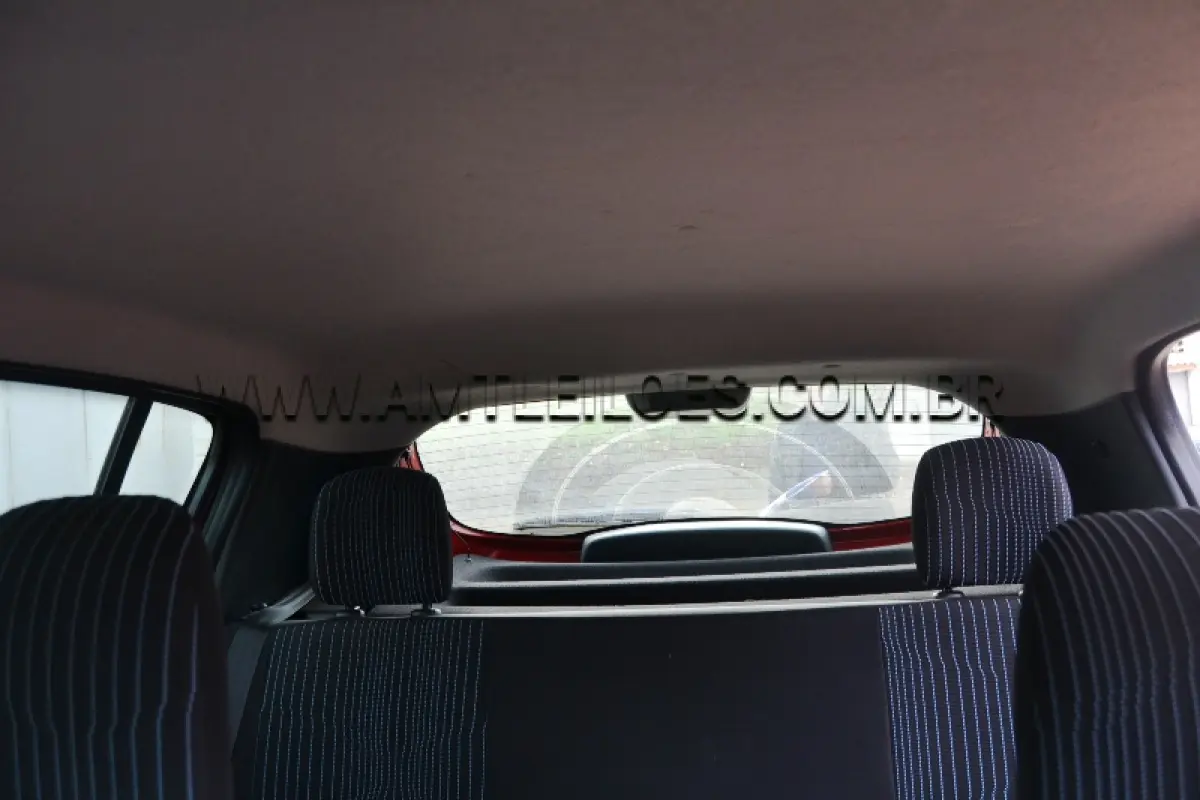 LOTE 003 - MARCA/MODELO: RENAULT SANDERO,  PLACA: QJN1422, COR: VERMELHA, ANO/MODELO: 2018, CHASSI:  93Y5SRF84JJ302042, RENAVAM:  01148515957.