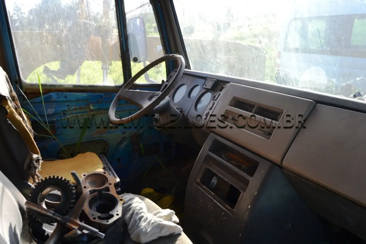 LOTE 020 - CAMINHÃO/ C. ABERTA M. BENZ/ 709,  PLACA: IAZ 0315, DIESEL, ANO/MODELO: 1991/1991