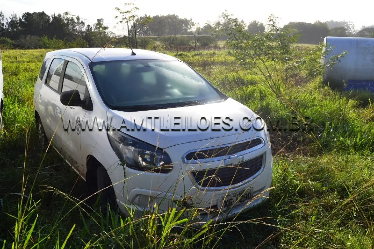 LOTE 022 - CHEV/SPIN 1.8L MT LT, PLACA: IXG 1290, FLEX, ANO/MODELO: 2015/2016.