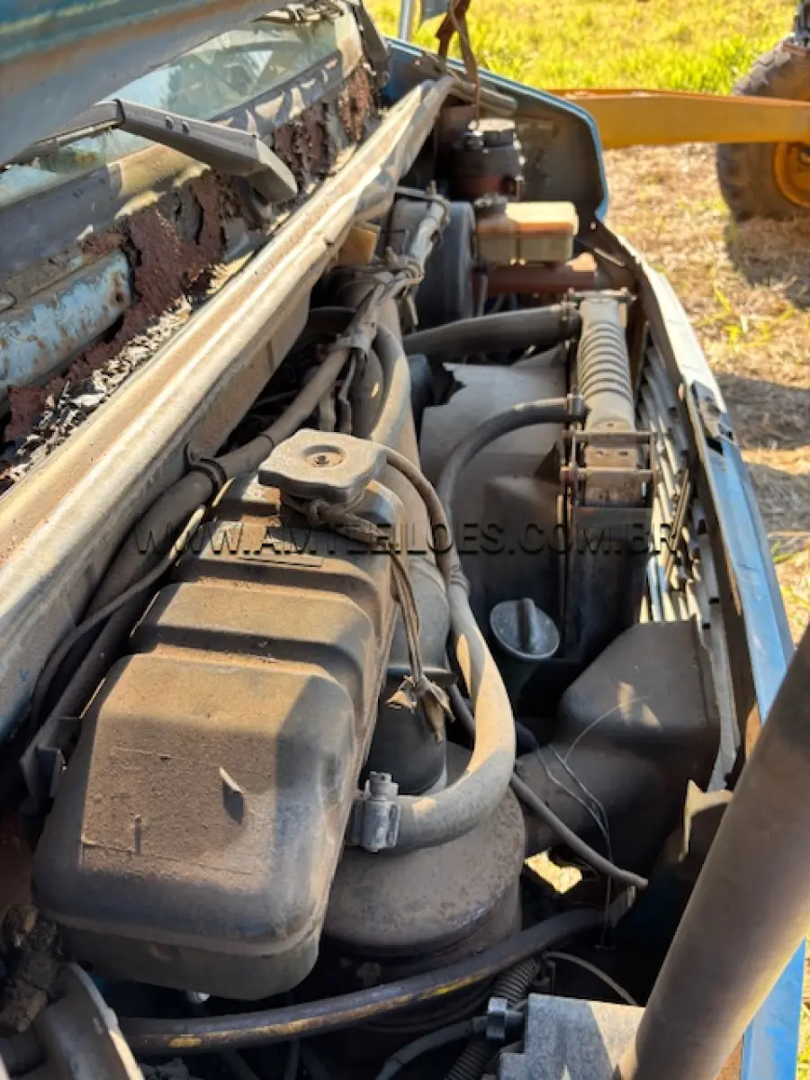 LOTE 020 - CAMINHÃO/ C. ABERTA M. BENZ/ 709,  PLACA: IAZ 0315, DIESEL, ANO/MODELO: 1991/1991