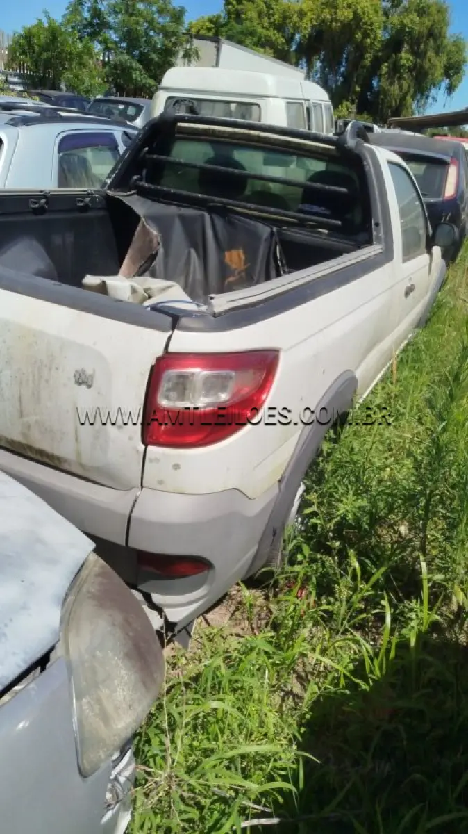 LOTE 008 - FIAT / STRADA  WORKING / PLACA: PVU9123  /  ANO:  2015.