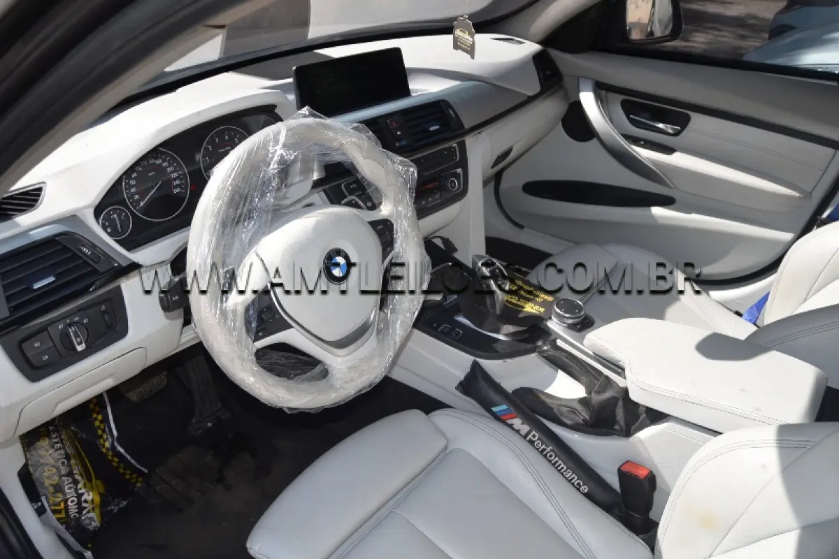 LOTE 005 - BMW / Modelo: 328I ACTIVE FLEX / Placa: FQS9C53 / ANO:2015 - Veículo Blindado.