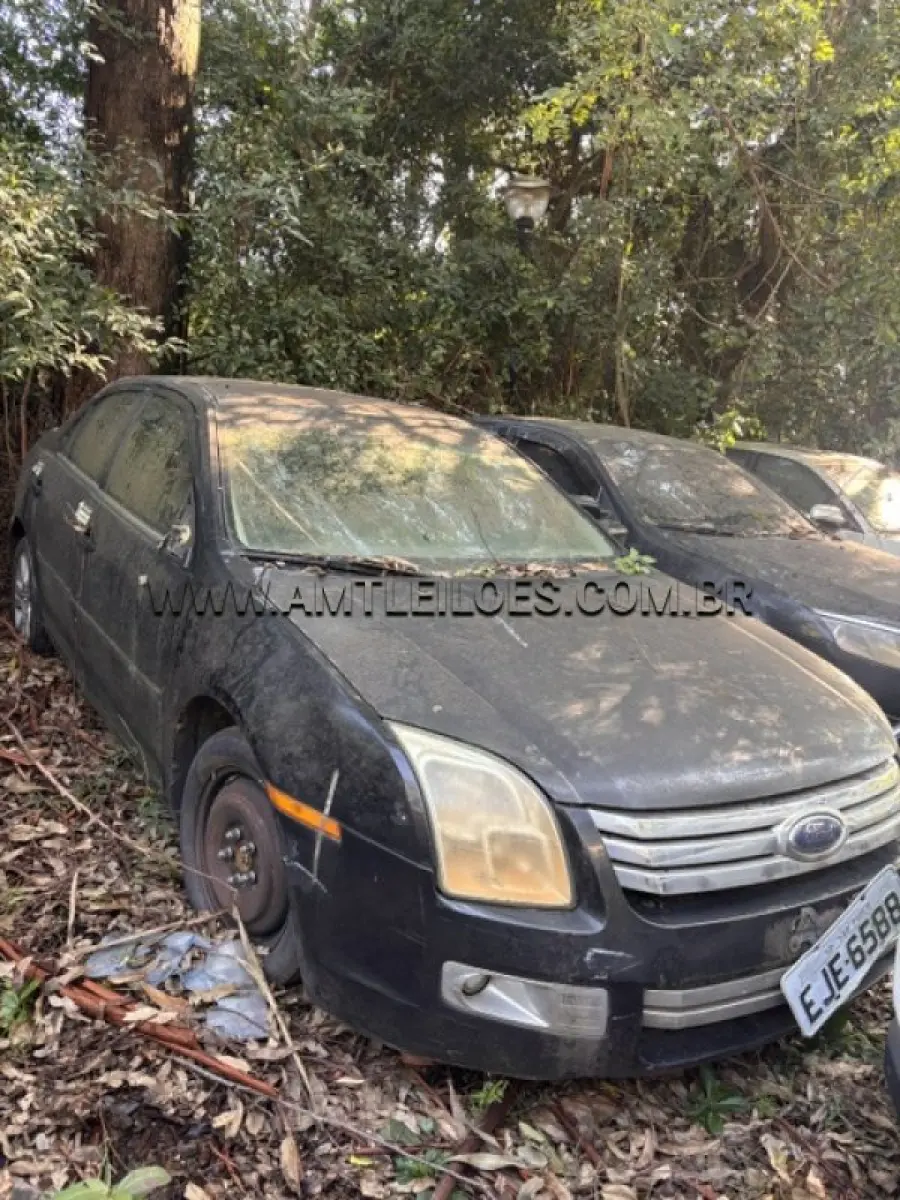 LOTE 006 - MARCA: I/ MODELO: FORD FUSION / PLACA:EJE6588 / ANO MODELO: 2008 - ATINGIDO PELA ENCHENTE.