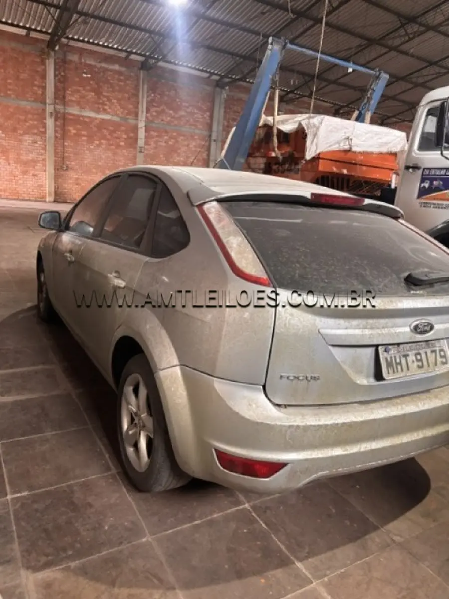 LOTE 002 - MARCA: I / MODELO: FORD FOCUS HC FLEX/ PLACA: MHT9179 / ANO MODELO: 2010.