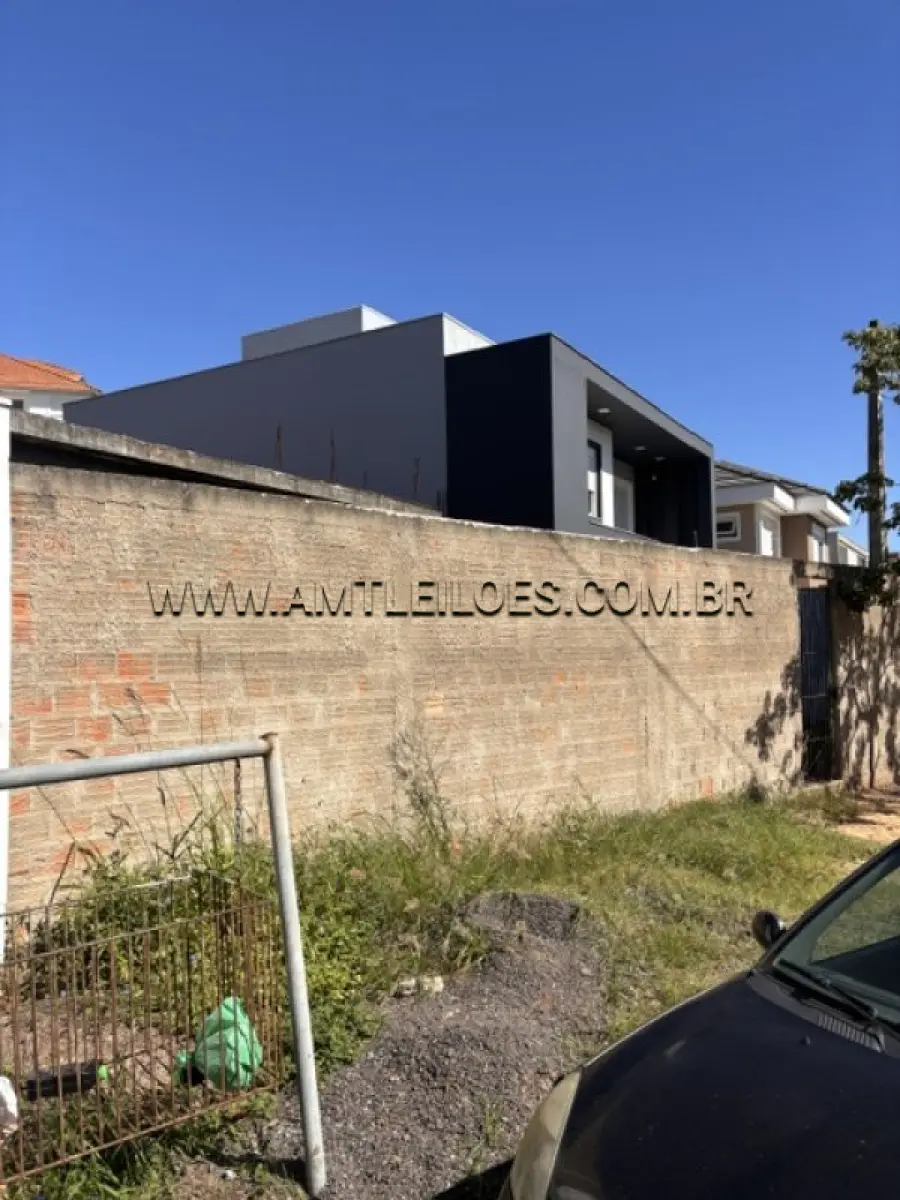 LOTE 002 - IMÓVEL URBANO SITUADO NA RUA PROFESSORA DELPHINA FERRARI, Nº 271, COM ÁREA SUPERFICIAL DE 320,59M²,  MATRÍCULA Nº 142.422, CANOAS/RS.