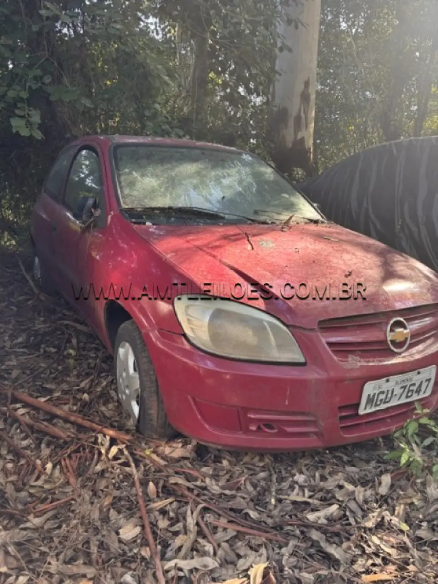 LOTE 004 - MARCA: GM / MODELO: CELTA 2P LIFE / PLACA: MGU7647 / ANO MODELO: 2010 - ATINGIDO PELA ENCHENTE.