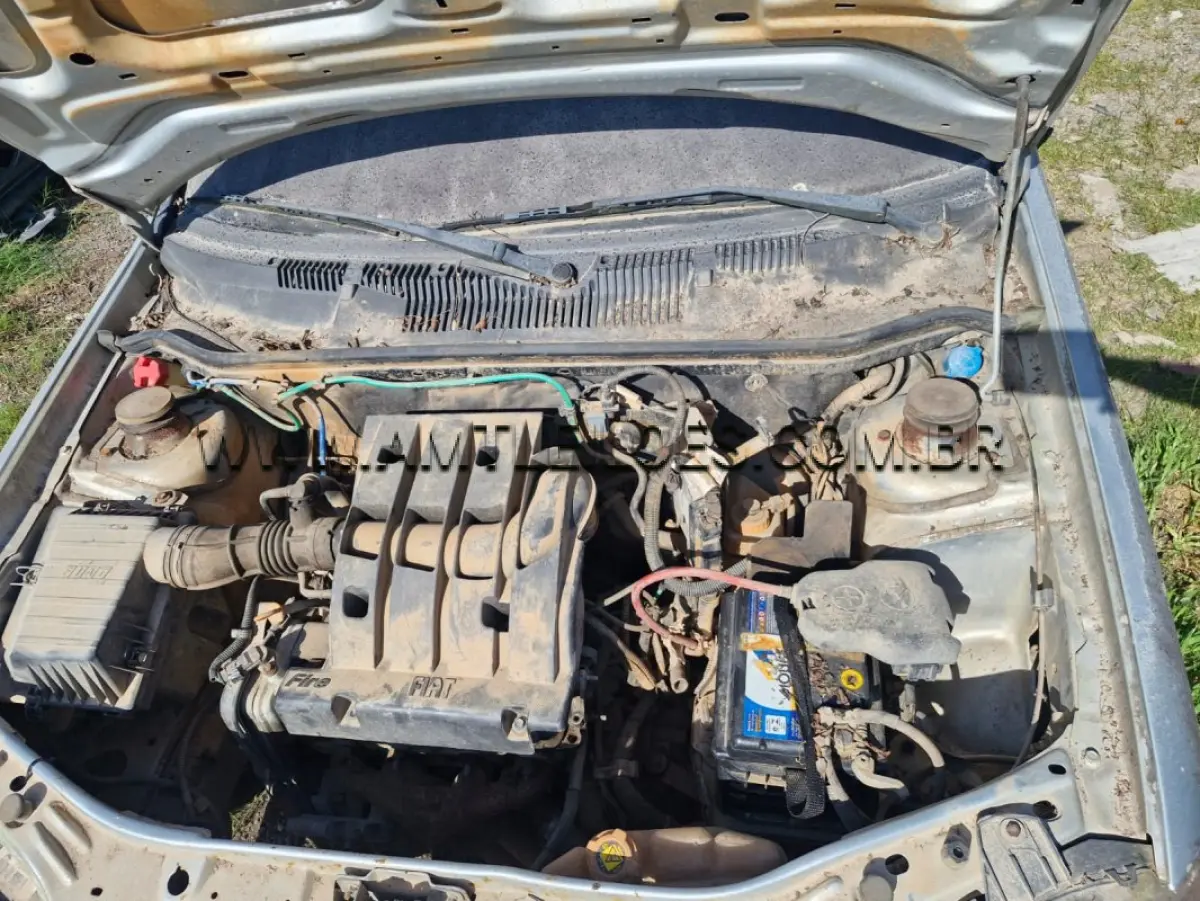 LOTE 011 - MARCA: FIAT / MODELO:  PALIO FIRE ECONOMY /  PLACA: IRP4062 /  ANO  MODELO: 2011.