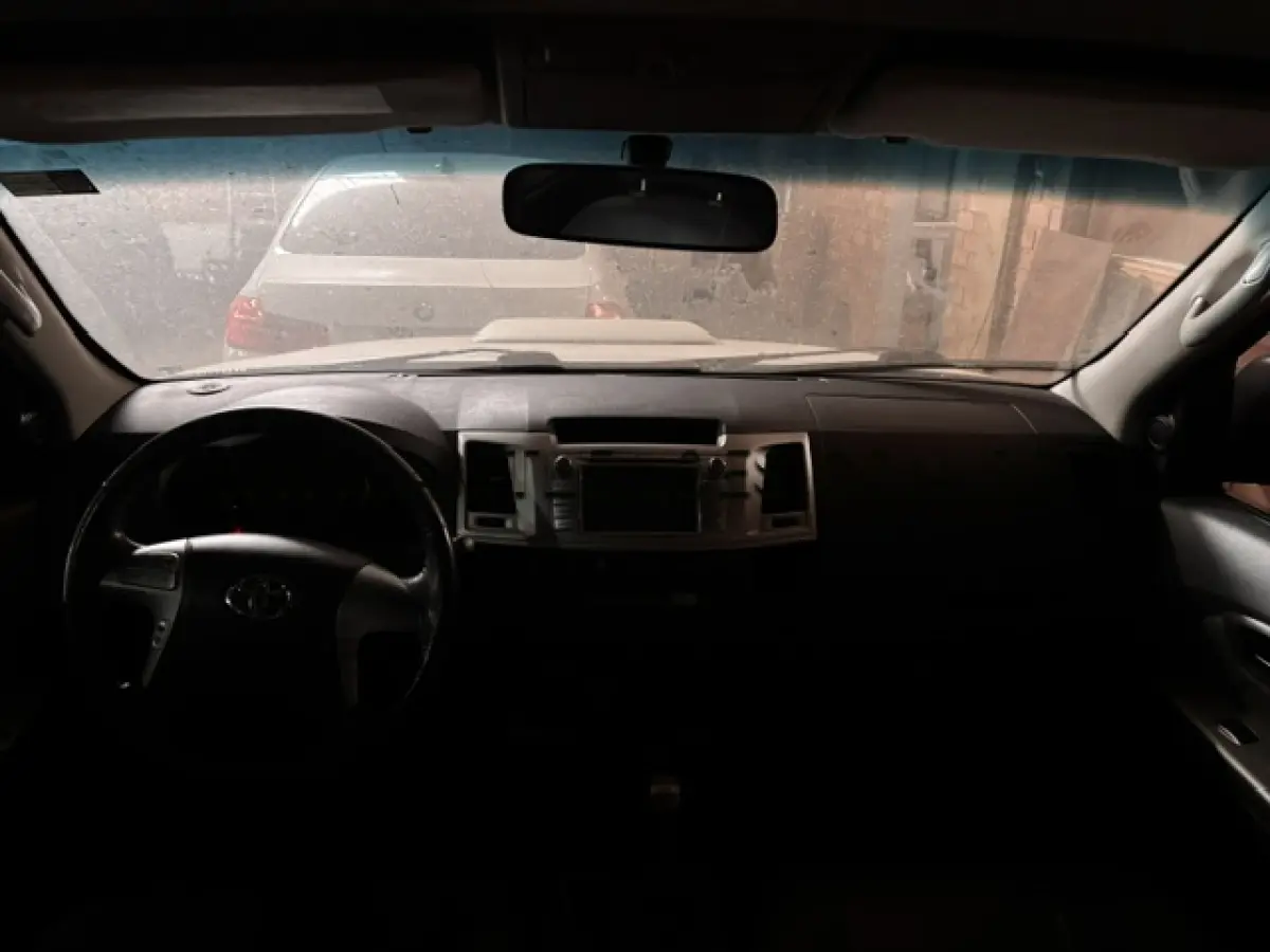 LOTE 003 - MARCA: I / MODELO: TOYOTA HILUX CD4X4 SRV / PLACA: OOG3006 /  ANO MODELO: 2013