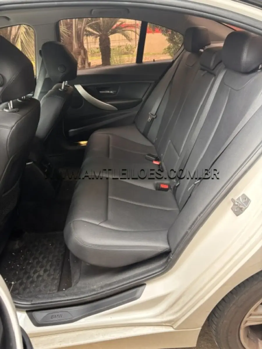 LOTE 001 - MARCA: I / MODELO: BMW 320I 3B11 / PLACA: OOH2380 / ANO/MODELO: 2013.