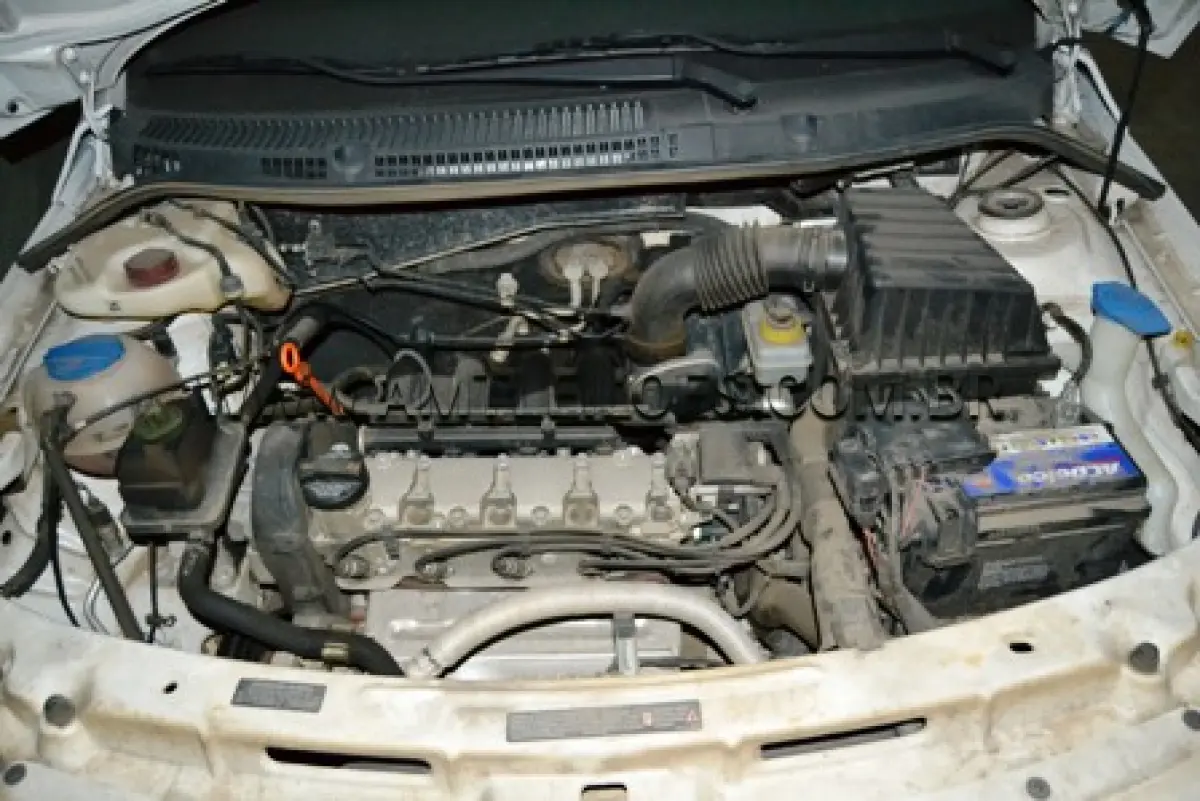 LOTE 004 - MARCA/MODELO: VW/SAVEIRO 1.6 CS PLACA: ISK 4410  CHASSI: 9BWKB05U8CP088053 RENAVAM: 00371174651 FABRICAÇÃO/MODELO: 2011/2012 COR: BRANCA  COMBUSTÍVEL: ÁLCOOL/GASOLINA