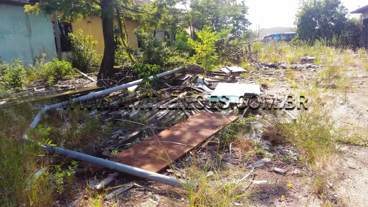 LOTE 011 - SUCATAS	DIVERSAS,	APROXIMADAMENTE	10 TONELADAS - UL DNIT SÃO LEOPOLDO