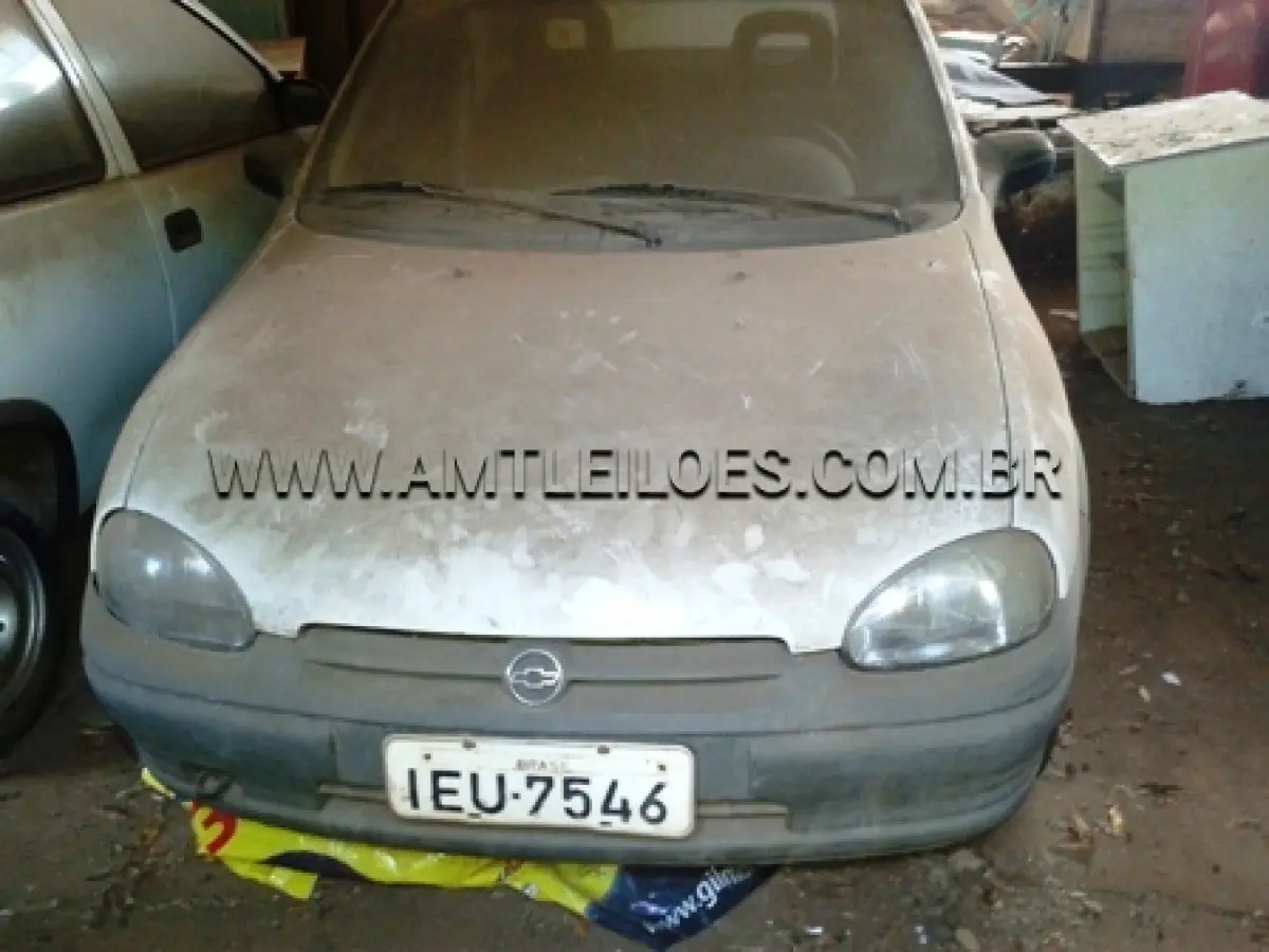LOTE 043 - MARCA/MODELO: GM/CORSA WIND PLACA: IEU 7546 - CHASSI: 9BGSC08ZTTC745171 FABRICAÇÃO/MODELO: 1996/1996 COR: BRANCA – COMBUSTÍVEL: ÁLCOOL - UL DNIT CRUZ ALTA