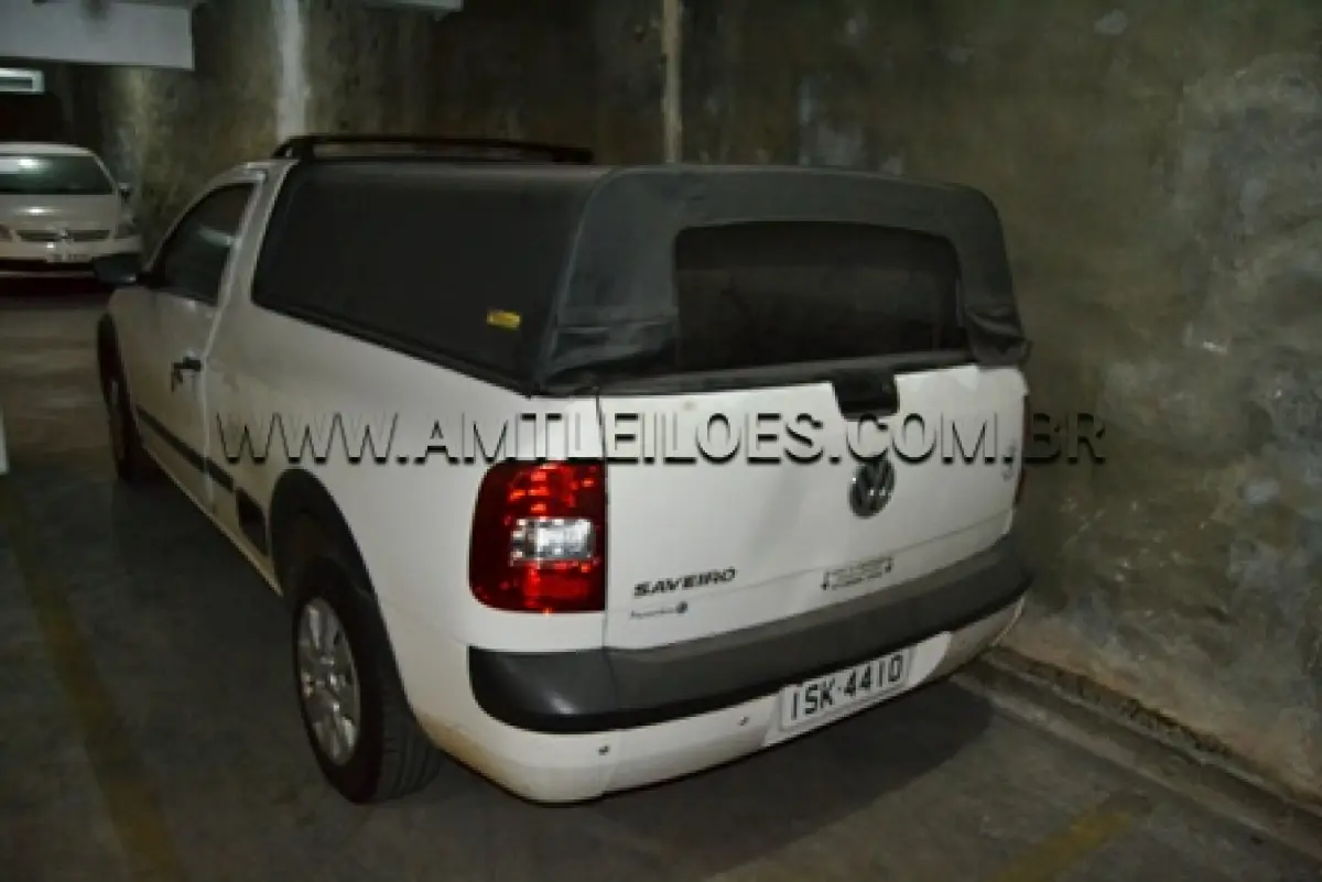 LOTE 004 - MARCA/MODELO: VW/SAVEIRO 1.6 CS PLACA: ISK 4410  CHASSI: 9BWKB05U8CP088053 RENAVAM: 00371174651 FABRICAÇÃO/MODELO: 2011/2012 COR: BRANCA  COMBUSTÍVEL: ÁLCOOL/GASOLINA