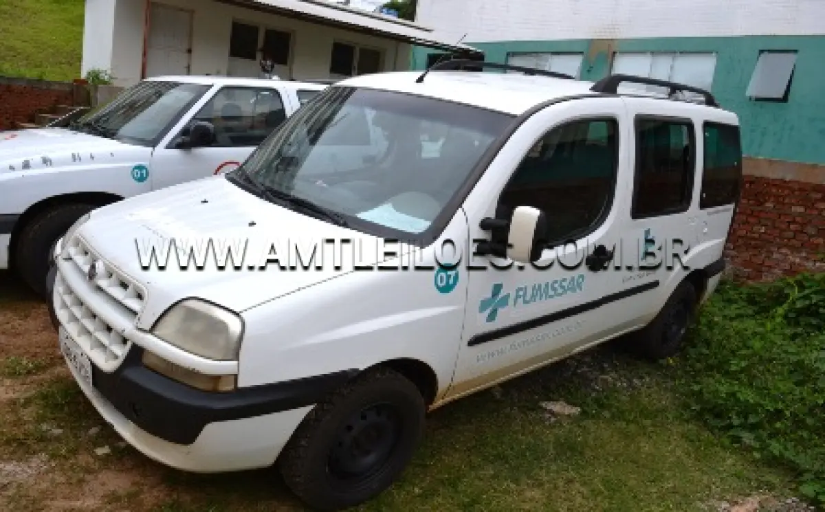 LOTE 002 - MARCA/MODELO: FIAT DOBLÒ ELX 1.8 MPI 8V FLEX PLACA: IQB 5108 CHASSI: 9BD11930591062466 FABRICAÇÃO/MODELO: 2009 COMBUSTÍVEL: ÁLCOOL/GASOLINA