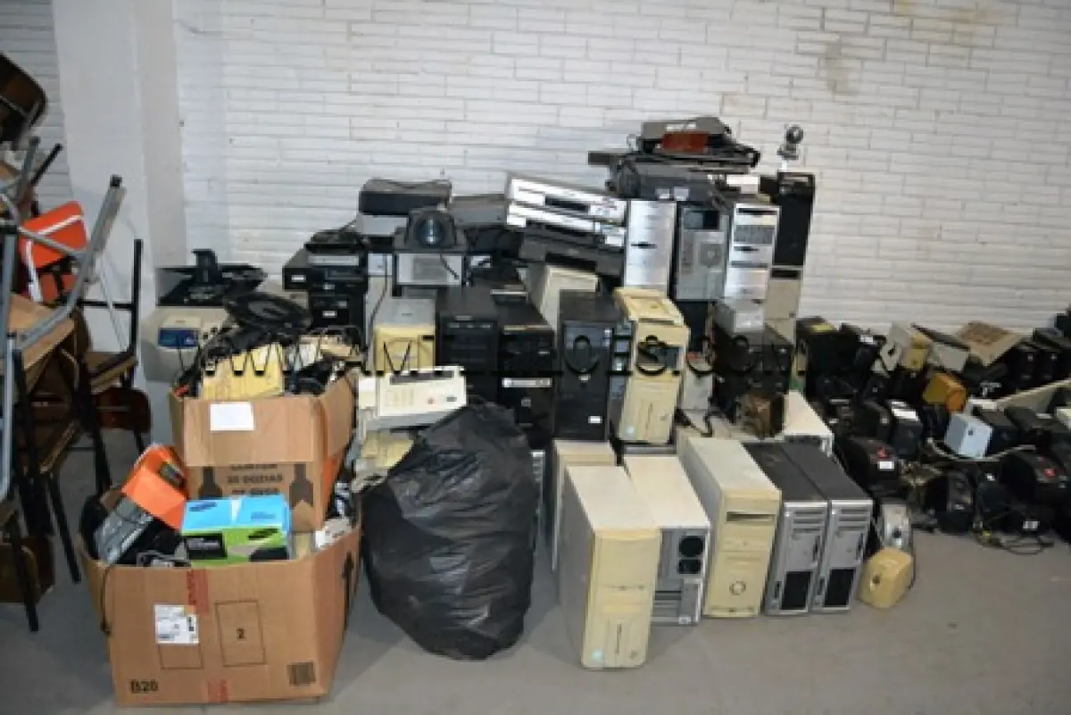 LOTE 019 - LOTE DE APARELHOS E EQUIPAMENTOS ELETRÔNICOS E DE INFORMÁTICA, CFE. RELAÇÃO DO ANEXO II