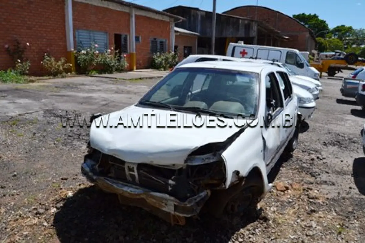 LOTE 015 - RENAULT/CLIO AUT. 1016 VH, ANO: 2007/2008, COR BRANCA, ÁLCOOL/GASOLINA, PLACA: IOI 9351