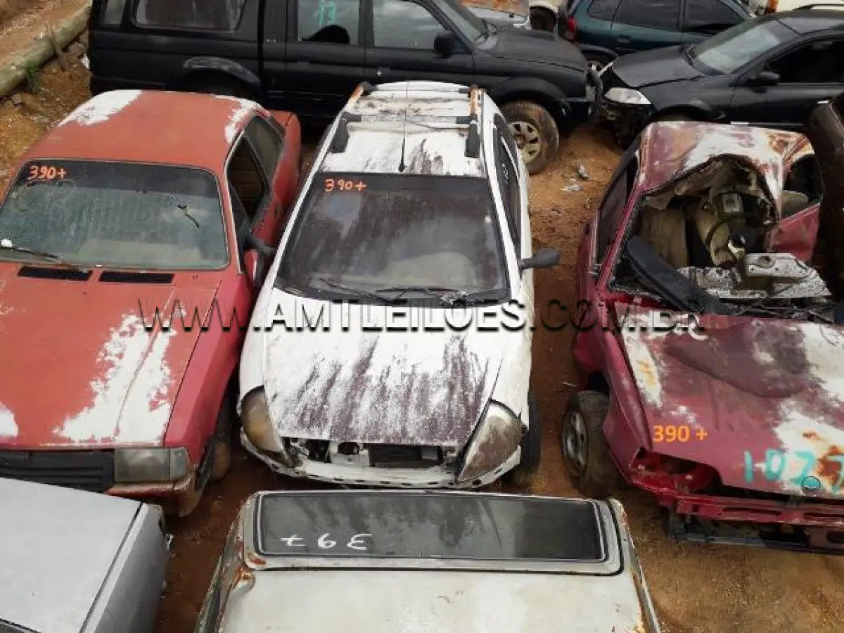 LOTE 390 - SUCATAS: GM/KADETT SL (+), ANO: 1990/1990, PLACA: JKU7253; GM/CARAVAN, ANO: 1979/1979, PLACA: IHG1136; GM/CHEVETTE SL/E (+), ANO: 1988/1988, PLACA: IBE1187; GM/CARAVAN, ANO: 1979/1979, PLACA: IFW9738; GM/KADETT SL EFI (+), ANO: 1992/1993, PLACA: IDZ7108; FORD/CORCEL (+), ANO: 1975/1975; PLACA: IFO8327; FORD/KA GL (+), ANO: 2001/2002, PLACA: MBU3311; GM/BLAZER (+), ANO: 2000/2000, PLACA: IJL9449