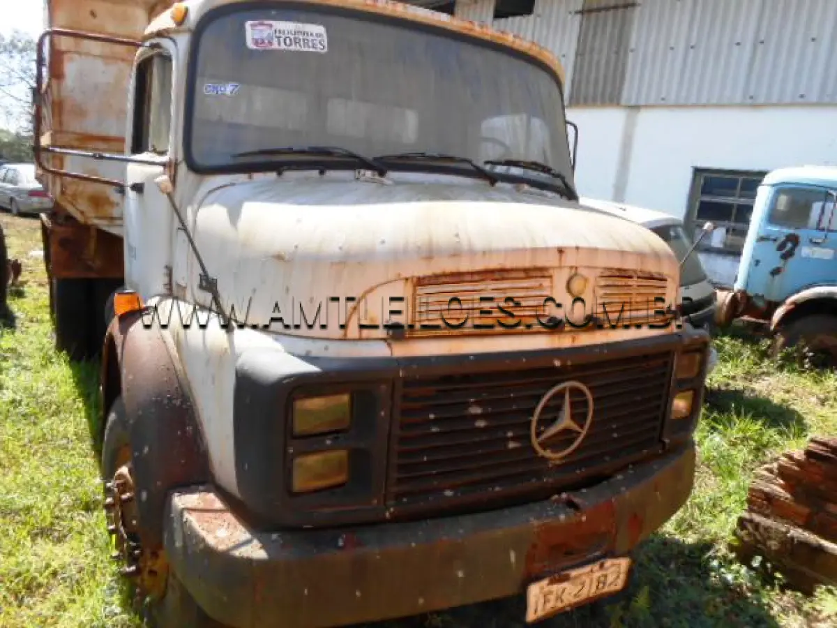LOTE 004 - MARCA/MODELO: CAR/CAMINHÃO/ BASCULANTE M. BENZ/LK 1518; ANO/MODELO: 1987/1987