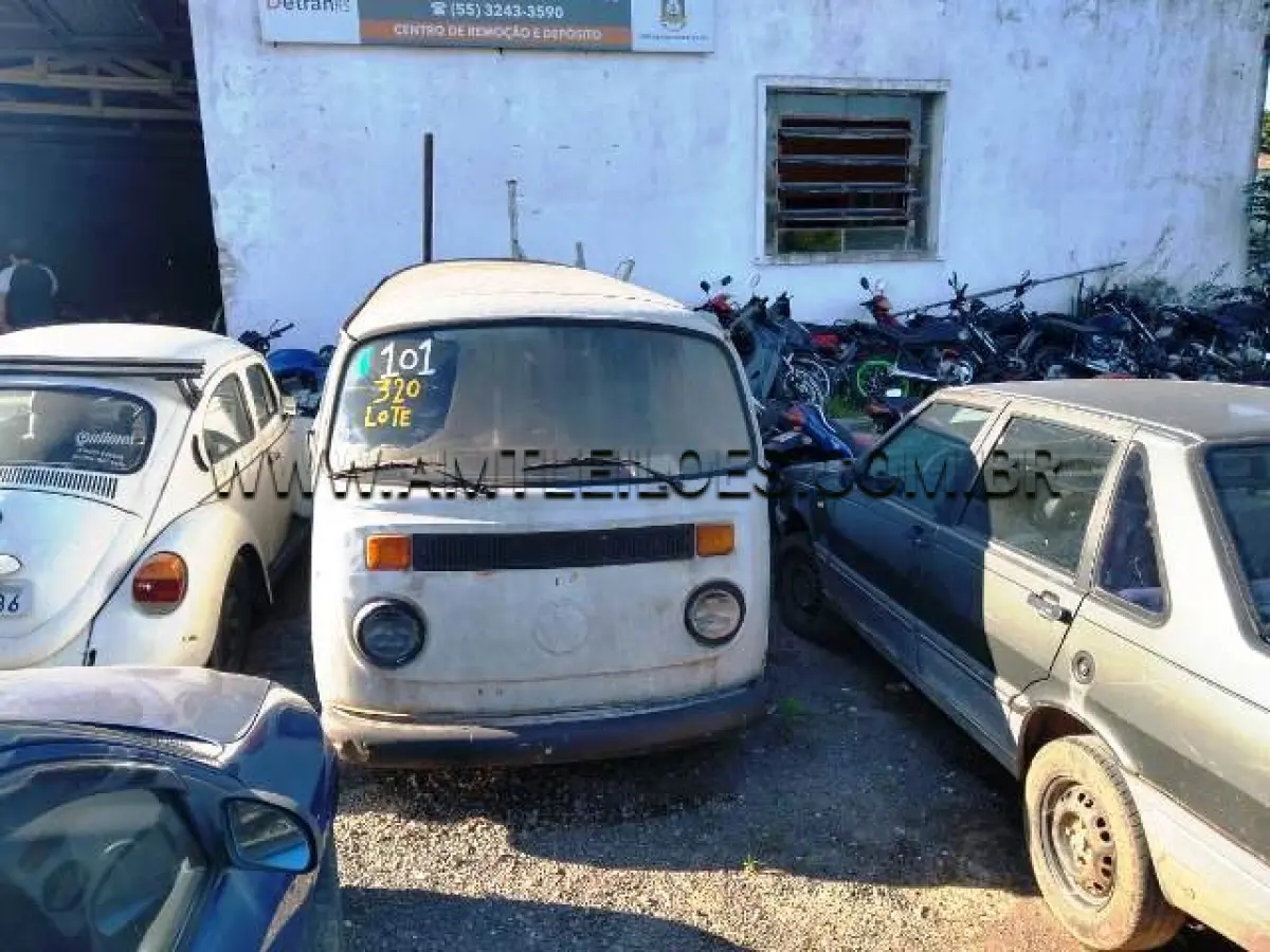 LOTE 320 - SUCATAS: VW/PASSAT, ANO: 1982/1982, PLACA: IFF2450; VW/GOL 1000I, ANO: 1995/1995, PLACA: IHS0750; VW/KOMBI, ANO: 1988/1988, PLACA: IIG2177; FIAT/ELBA S (+), ANO: 1986/1986, PLACA: IHV9062, GM/CHEVETTE, ANO: 1984/1985, PLACA: IBX3988