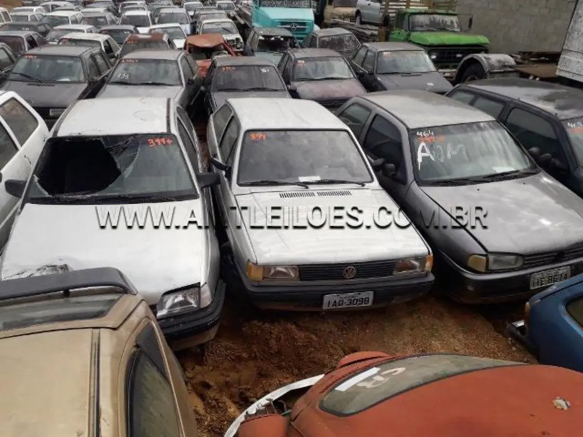 LOTE 399 - SUCATAS: FIAT/UNO CS (+), ANO: 1991/1991, PLACA: BEN1001; VW/GOL 16V (+), ANO: 1998/1999, PLACA: IIE8674; VW/PARATI CL 1.6 MI (+), ANO: 1997/1997, PLACA: BXN3996; GM/KADETT TURIM (+), ANO: 1990/1991, PLACA: IEE8686; VW/GOL CL, ANO: 1992/1992, PLACA: IAQ3098; FIAT/UNO MILLE IE (+); ANO: 1995/1996, PLACA: IDU2162, FIAT/UNO S (+), ANO: 1990/1990, PLACA: IBY5661