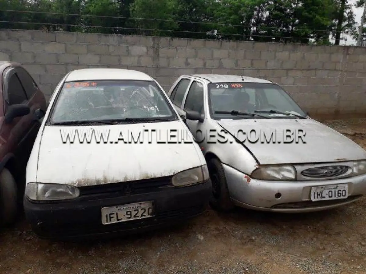 LOTE 395 - SUCATAS: VW/PARATI PLUS, ANO: 1984/1984, PLACA: IGE7012; FORD/FIESTA, ANO: 1998/1998, PLACA: IHL0160; VW/PARATI CLI (+), ANO: 1996/1996, PLACA: IFL9220; GM/MONZA SL/E, ANO: 1986/1986, PLACA: IAY2555; FIAT/TEMPRA IE (+), ANO: 1994/1995, PLACA: BPK5554; GM/CHEVETTE, ANO: 1983/1983, PLACA: IDB3137; GM/CORSA WIND (+), ANO: 1996/1996, PLACA: IEK1756