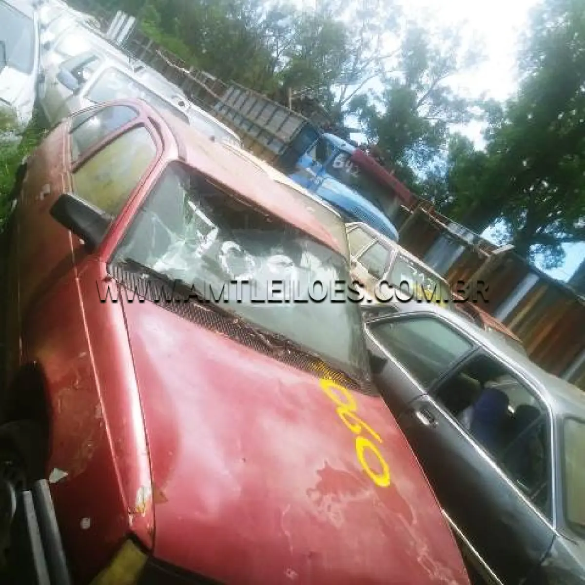 LOTE 090 - SUCATAS: FIAT/UNO MILLE (+), ANO: 1992/1992, PLACA: LXU4754; VW/LOGUS GL (+), ANO: 1994/1994, PLACA: IFS3744; GM/KADETT SL (+), ANO: 1989/1990, PLACA: IBW8064; FIAT/UNO CS (+), ANO: 1985/1986, PLACA: IBB6780; FORD/FIESTA (+), ANO: 1999/2000, PLACA: IJB0744