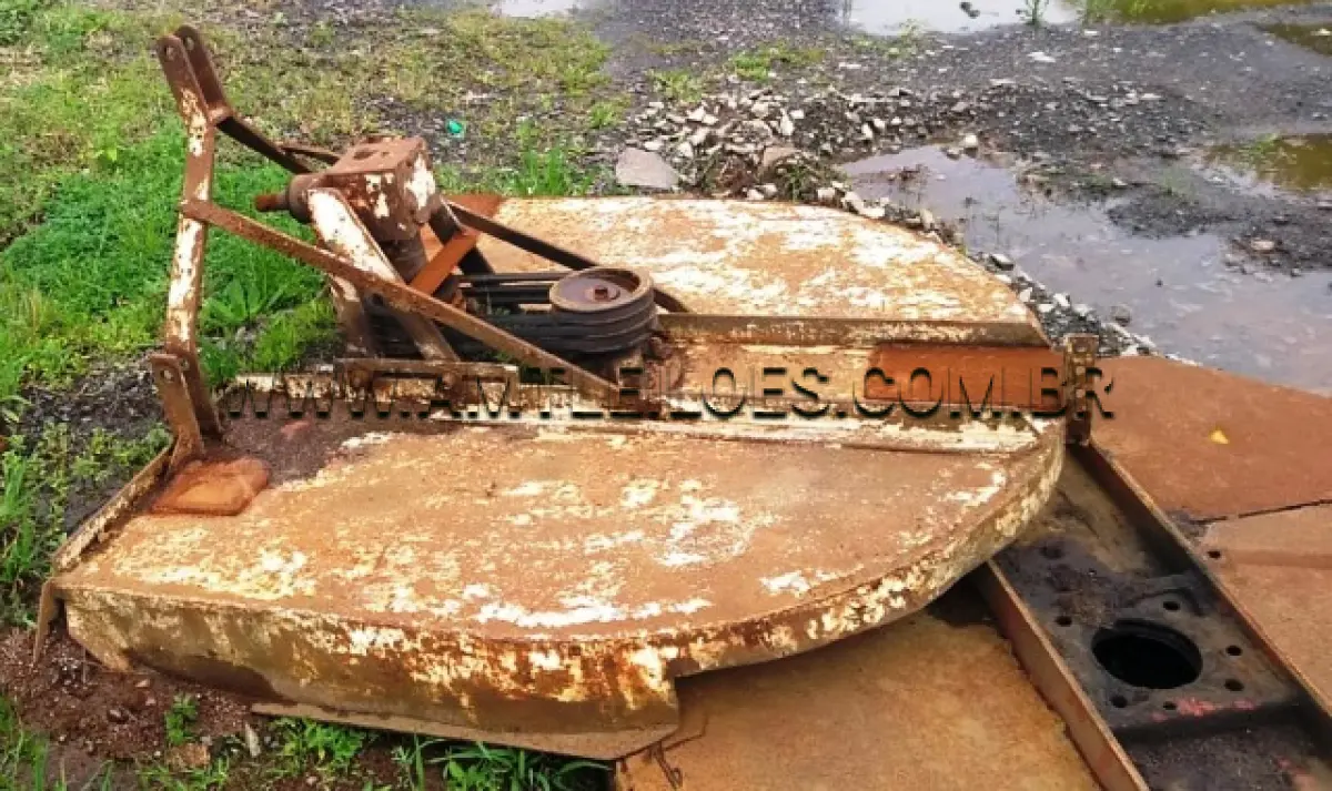 LOTE 026 - OBJETO: ROÇADEIRA (03 UNIDADES) - SUCATA