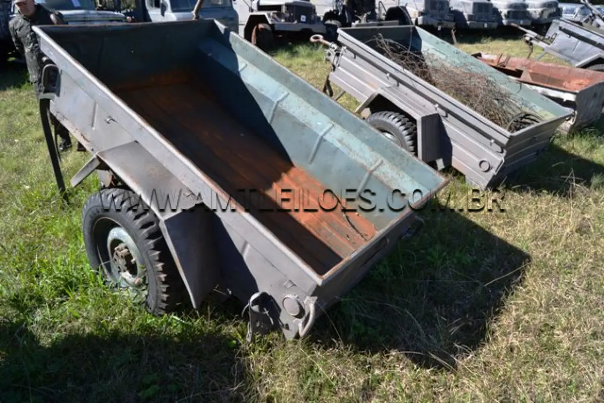LOTE 060 - REBOQUE, VTNE CARGA ANFÍBIA/ MARCA SANVAS, MODELO MK 250W, ¼ Ton, 2 RODAS ANO: 1974 CHASSI: 072075
