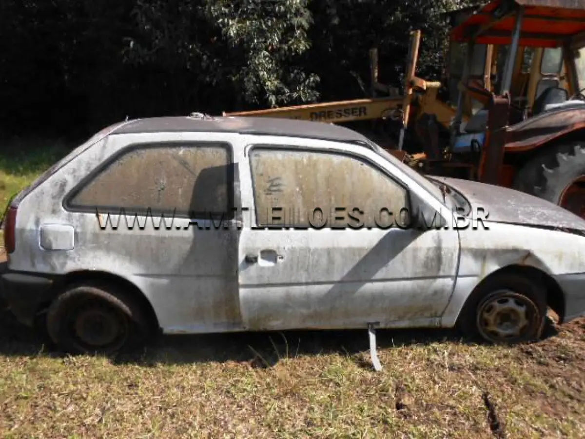 LOTE 027 - MARCA/MODELO: VW/GOL SPECIAL; ANO/MODELO: 1999