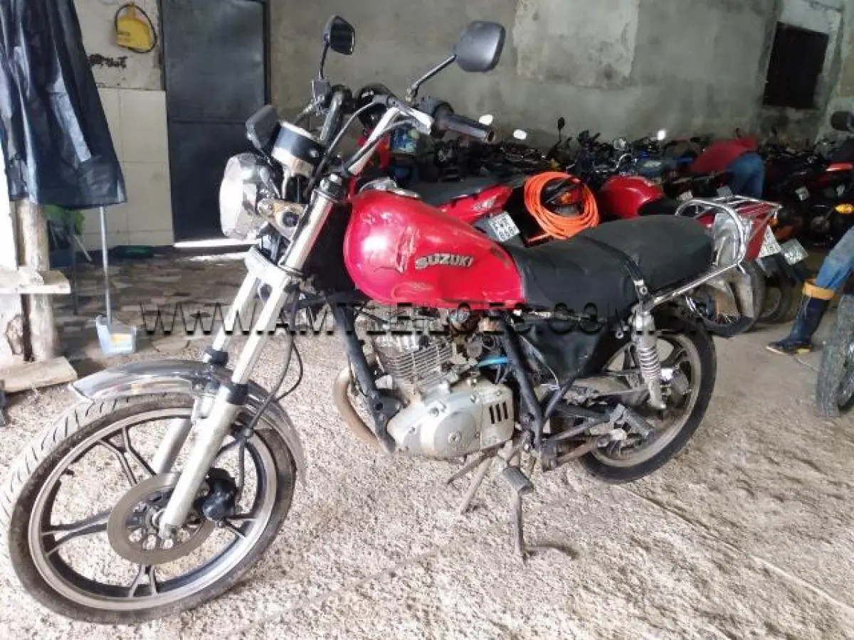 LOTE 294 - JTA/SUZUKI INTRUDER 125, PLACA: ILG0652, 
ANO: 2003/2003