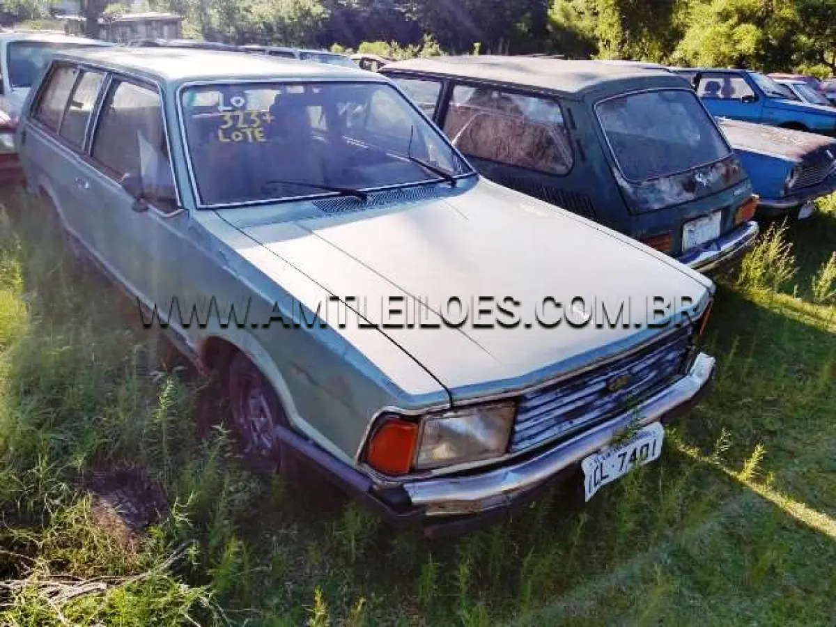 LOTE 323 - SUCATAS: GM/CHEVETTE, ANO: 1986/1986, PLACA: ICW9043; FIAT/UNO CS (+), ANO: 1987/1988, PLACA: IDO3976; FORD/BELINA II (+), ANO: 1980/1981, PLACA: ICL7401; FIAT/PALIO ED (+), ANO: 1996/1997, PLACA: IFV8520; GM/CORSA WIND (+), ANO: 1994/1994, PLACA: IBW6258; FIAT/UNO S, ANO: 1989/1989, PLACA: AEM2677